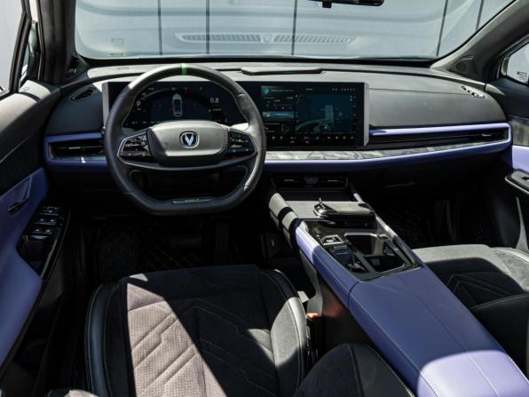 Changan UNI-T I с пробегом 2023 года, цена 2 890 000 рублей, 12412 км, внедорожник, Автокод Объявления