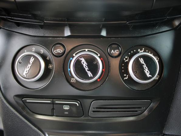 Ford Focus III с пробегом 2012 года, цена 439 000 рублей, 370273 км, седан, Автокод Объявления