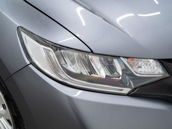Honda Fit III Рестайлинг с пробегом 2018 года, цена 1 230 000 рублей, 68227 км, хэтчбек, Автокод Объявления