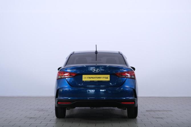 Hyundai Solaris II Рестайлинг с пробегом 2021 года, цена 1 849 000 рублей, 33500 км, седан, Автокод Объявления