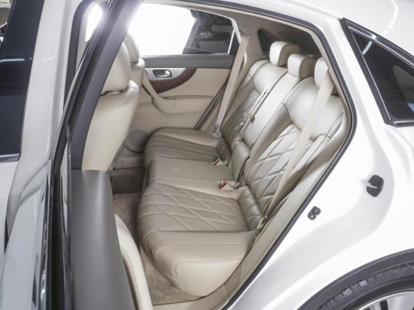Infiniti QX70 с пробегом 2016 года, цена 2 350 000 рублей, 137877 км, внедорожник, Автокод Объявления