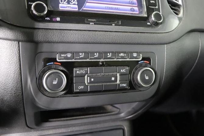 Volkswagen Tiguan I Рестайлинг с пробегом 2012 года, цена 1 349 990 рублей, 77396 км, внедорожник, Автокод Объявления