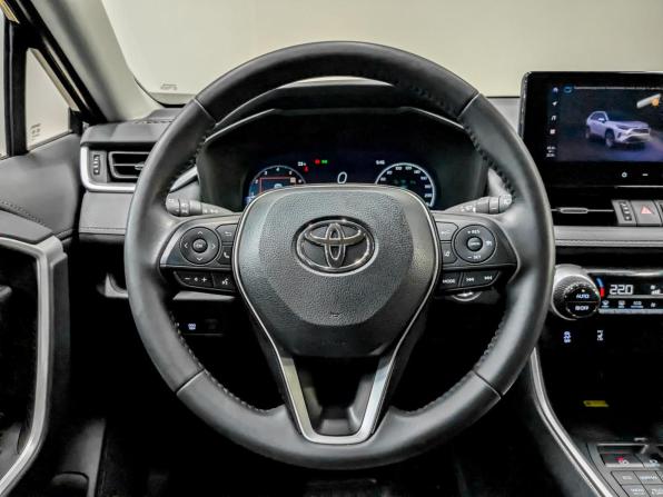 Toyota RAV4 V (XA50) с пробегом 2025 года, цена 3 825 000 рублей, 20500 км, внедорожник, Автокод Объявления