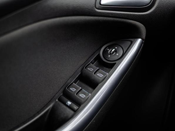 Ford Focus III с пробегом 2014 года, цена 770 000 рублей, 237104 км, хэтчбек, Автокод Объявления