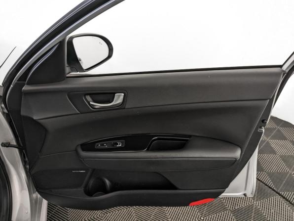 Kia Optima IV с пробегом 2018 года, цена 2 135 000 рублей, 116187 км, седан, Автокод Объявления