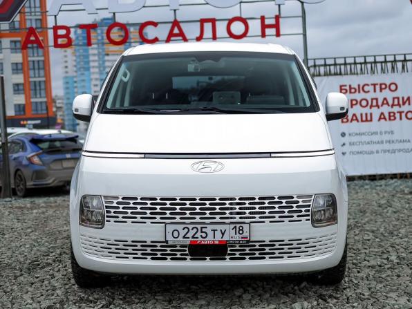 Hyundai Staria I с пробегом 2021 года, цена 4 550 000 рублей, 28270 км, минивэн, Автокод Объявления