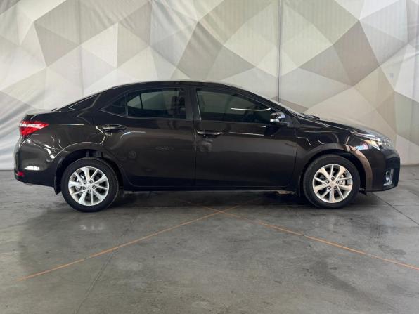 Toyota Corolla XI (E160 E170 E180) Рестайлинг 1 с пробегом 2016 года, цена 1 300 000 рублей, 215000 км, седан, Автокод Объявления