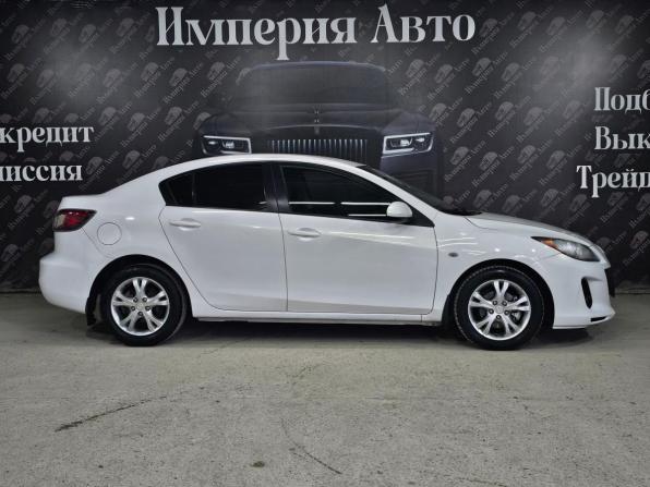 Mazda 3 II (BL) Рестайлинг с пробегом 2012 года, цена 875 000 рублей, 192400 км, седан, Автокод Объявления
