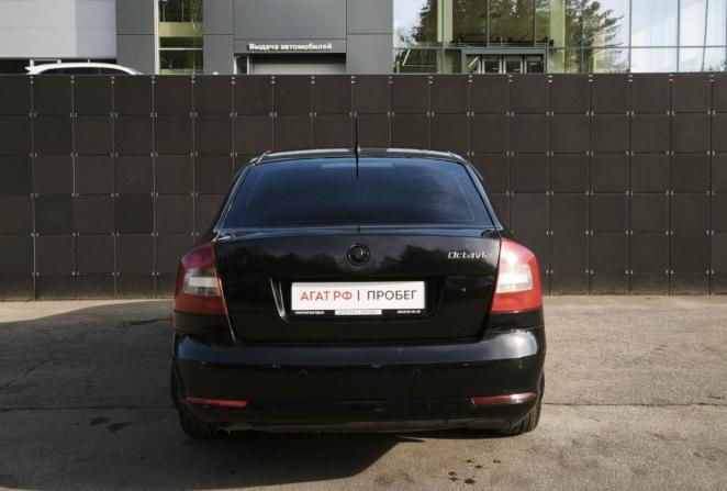 Skoda Octavia II (A5) Рестайлинг с пробегом 2010 года, цена 489 000 рублей, 280000 км, лифтбек, Автокод Объявления