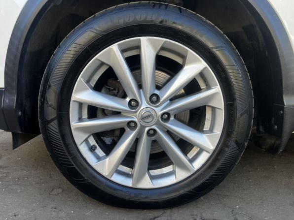 Nissan Qashqai II с пробегом 2016 года, цена 1 600 000 рублей, 109787 км, внедорожник, Автокод Объявления