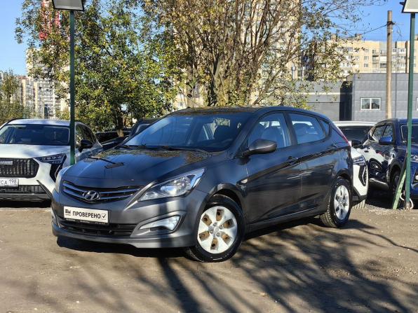 Hyundai Solaris I Рестайлинг с пробегом 2016 года, цена 829 000 рублей, 170000 км, хэтчбек, Автокод Объявления