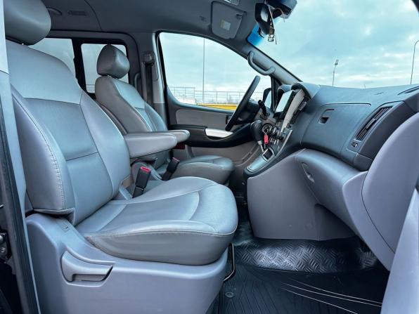 Hyundai Grand Starex I с пробегом 2014 года, цена 1 880 000 рублей, 172000 км, минивэн, Автокод Объявления