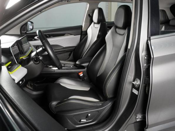 Geely Coolray I Рестайлинг с пробегом 2023 года, цена 2 049 000 рублей, 25606 км, внедорожник, Автокод Объявления