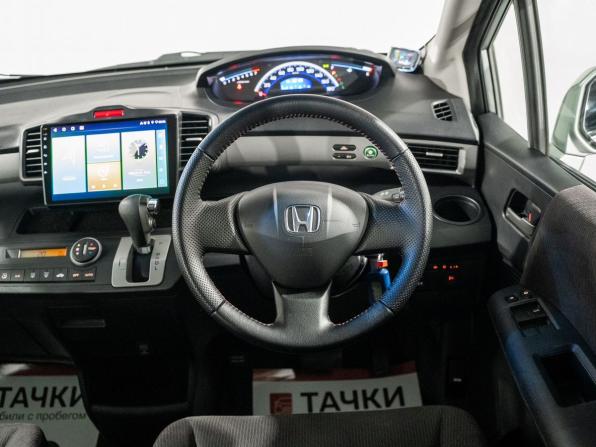 Honda Freed I с пробегом 2011 года, цена 1 049 500 рублей, 132109 км, компактвэн, Автокод Объявления