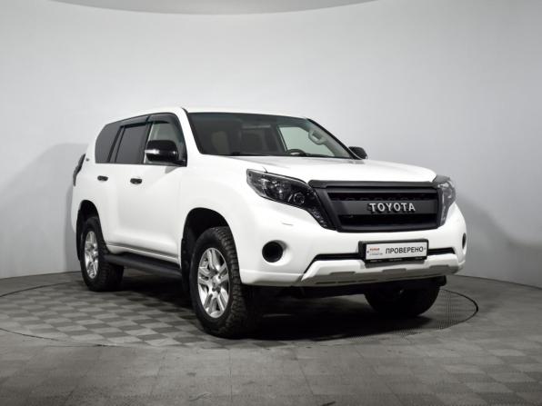 Toyota Land Cruiser Prado 150 Series Рестайлинг 1 с пробегом 2016 года, цена 2 663 000 рублей, 284536 км, внедорожник, Автокод Объявления