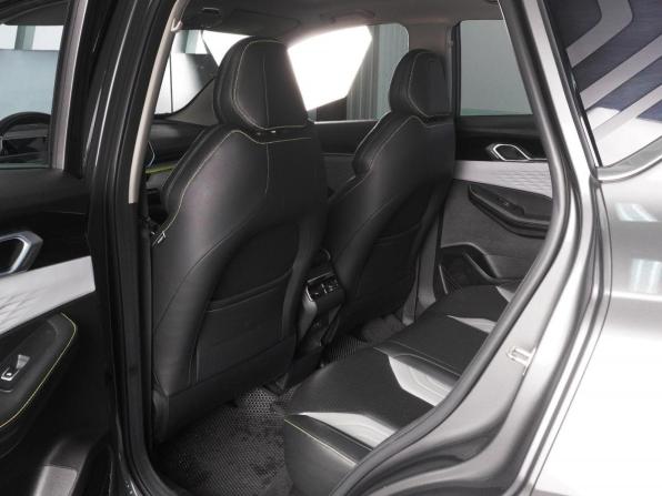 Geely Coolray I Рестайлинг с пробегом 2023 года, цена 2 099 000 рублей, 46821 км, внедорожник, Автокод Объявления