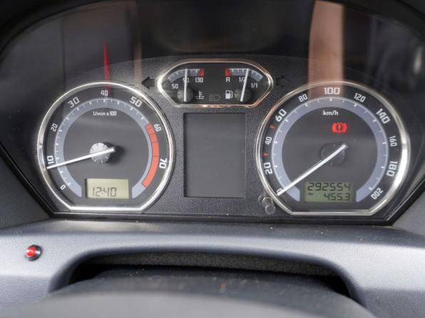 Skoda Fabia I Рестайлинг с пробегом 2005 года, цена 275 000 рублей, 292553 км, хэтчбек, Автокод Объявления