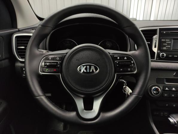 Kia Sportage IV Рестайлинг с пробегом 2018 года, цена 2 067 000 рублей, 150451 км, внедорожник, Автокод Объявления
