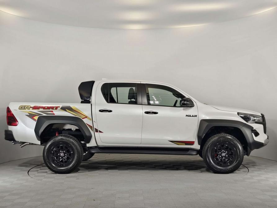 Toyota Hilux VIII Рестайлинг 2 Санкт-Петербург  - изображение 3
