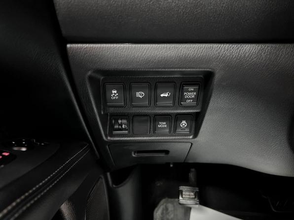 Nissan Pathfinder IV с пробегом 2015 года, цена 1 795 000 рублей, 163124 км, внедорожник, Автокод Объявления