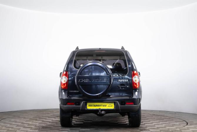 Chevrolet Niva I Рестайлинг с пробегом 2012 года, цена 499 000 рублей, 109727 км, внедорожник, Автокод Объявления