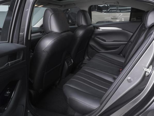 Mazda 6 III (GJ) Рестайлинг 2 с пробегом 2021 года, цена 2 950 000 рублей, 21264 км, седан, Автокод Объявления