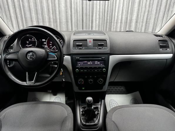 Skoda Yeti I с пробегом 2014 года, цена 890 000 рублей, 174303 км, внедорожник, Автокод Объявления