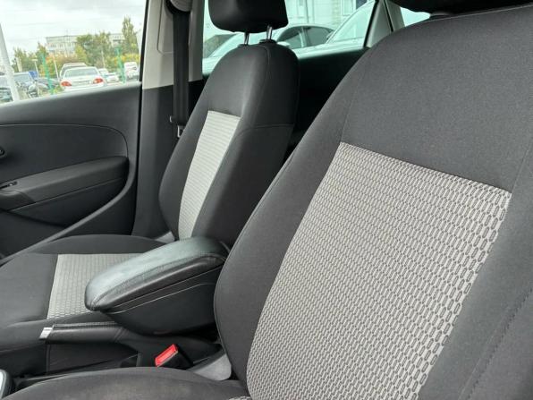 Volkswagen Polo V с пробегом 2014 года, цена 740 000 рублей, 185000 км, седан, Автокод Объявления