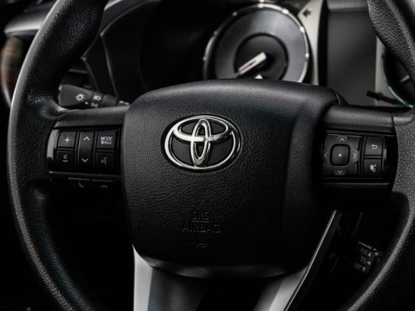 Toyota Hilux VIII Рестайлинг 2 с пробегом 2022 года, цена 4 249 000 рублей, 145724 км, offers.body_type.unknown, Автокод Объявления
