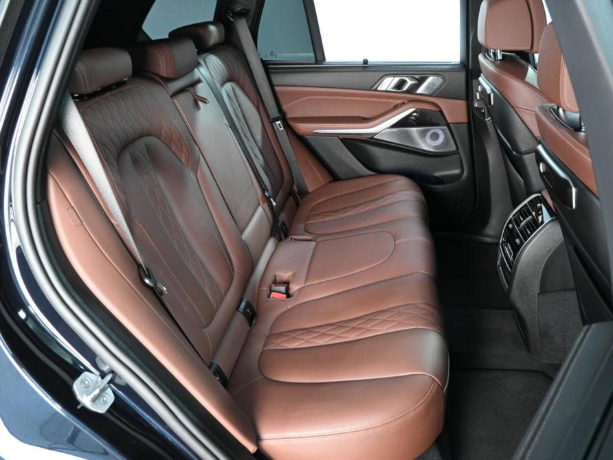 BMW X5 IV (G05/G18) Рестайлинг Ростов-на-Дону  - изображение 7