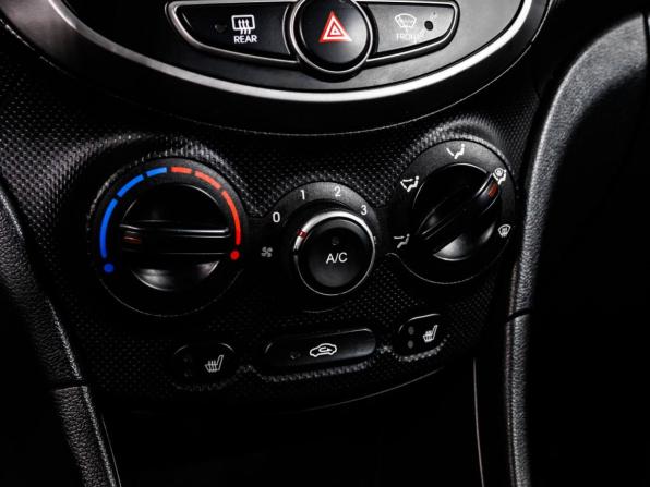 Hyundai Solaris I Рестайлинг с пробегом 2014 года, цена 758 000 рублей, 224980 км, седан, Автокод Объявления