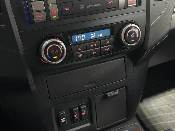Mitsubishi Pajero IV с пробегом 2007 года, цена 920 000 рублей, 320930 км, внедорожник, Автокод Объявления