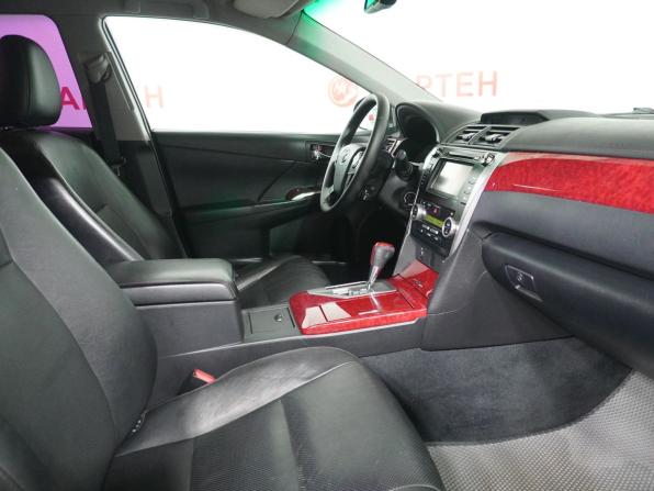 Toyota Camry VII (XV50) с пробегом 2012 года, цена 1 500 000 рублей, 215379 км, седан, Автокод Объявления