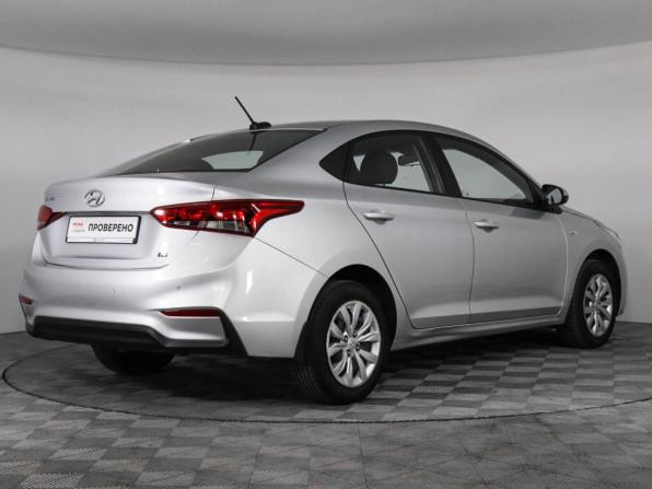 Hyundai Solaris II с пробегом 2017 года, цена 1 120 000 рублей, 131500 км, седан, Автокод Объявления