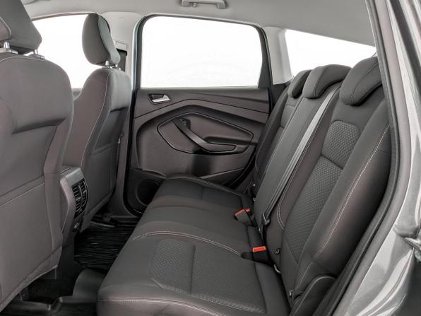 Ford Kuga II Рестайлинг с пробегом 2018 года, цена 1 670 000 рублей, 113971 км, внедорожник, Автокод Объявления