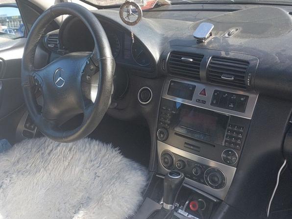Mercedes-Benz C-Класс II (W203) Рестайлинг с пробегом 2005 года, цена 550 000 рублей, 437332 км, седан, Автокод Объявления