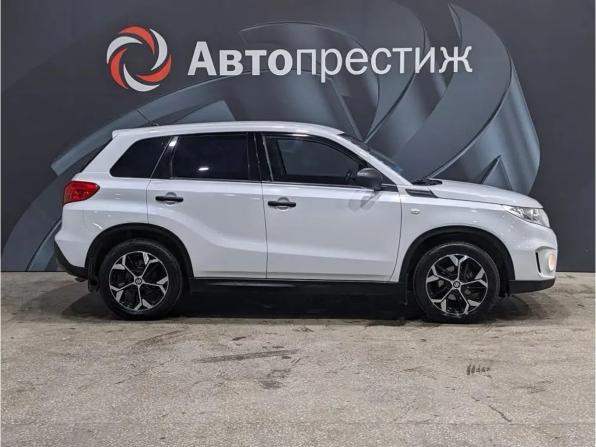 Suzuki Vitara II с пробегом 2015 года, цена 1 529 000 рублей, 221000 км, внедорожник, Автокод Объявления
