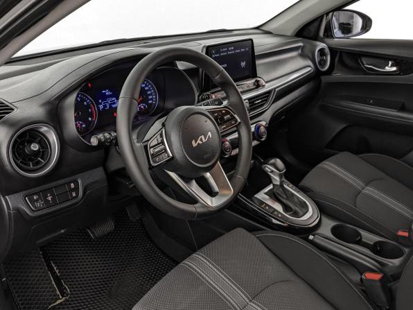 Kia Cerato IV с пробегом 2022 года, цена 1 765 000 рублей, 76596 км, седан, Автокод Объявления