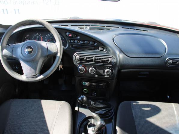 Chevrolet Niva I Рестайлинг с пробегом 2013 года, цена 449 000 рублей, 144225 км, внедорожник, Автокод Объявления