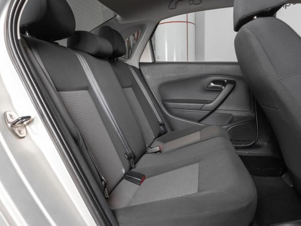 Volkswagen Polo V с пробегом 2011 года, цена 865 000 рублей, 74041 км, седан, Автокод Объявления