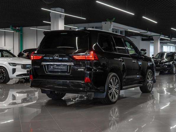 Lexus LX III Рестайлинг 2 с пробегом 2018 года, цена 9 100 000 рублей, 104122 км, внедорожник, Автокод Объявления