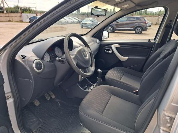 Dacia Sandero I с пробегом 2010 года, цена 399 000 рублей, 132015 км, хэтчбек, Автокод Объявления