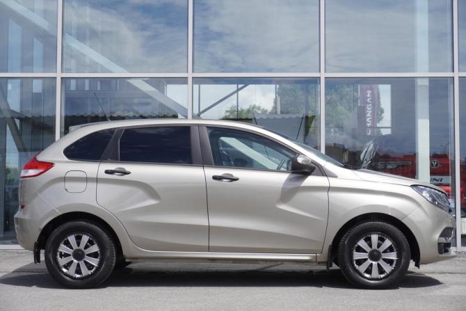 Lada (ВАЗ) XRAY I с пробегом 2017 года, цена 750 000 рублей, 83805 км, хэтчбек, Автокод Объявления