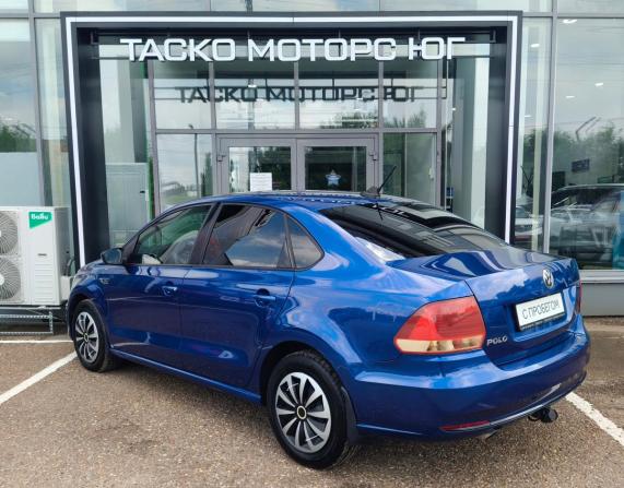 Volkswagen Polo V Рестайлинг с пробегом 2018 года, цена 1 079 800 рублей, 140331 км, седан, Автокод Объявления