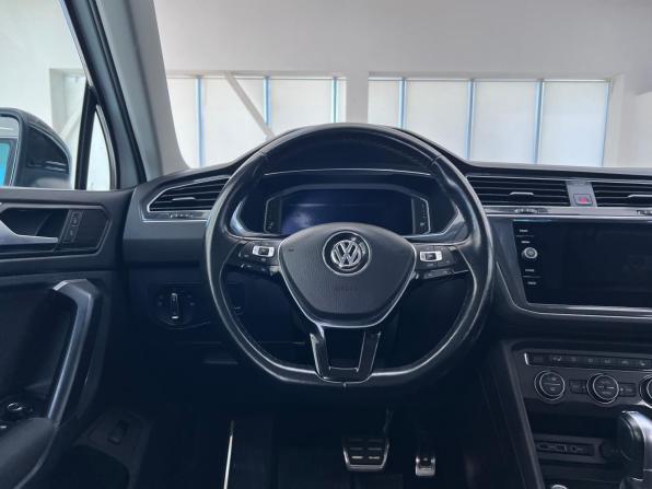 Volkswagen Tiguan II с пробегом 2019 года, цена 2 200 000 рублей, 111047 км, внедорожник, Автокод Объявления
