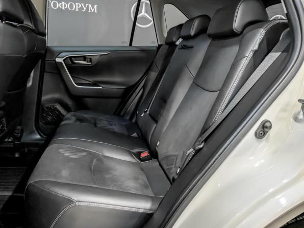 Toyota RAV4 V (XA50) с пробегом 2021 года, цена 3 390 000 рублей, 136228 км, внедорожник, Автокод Объявления