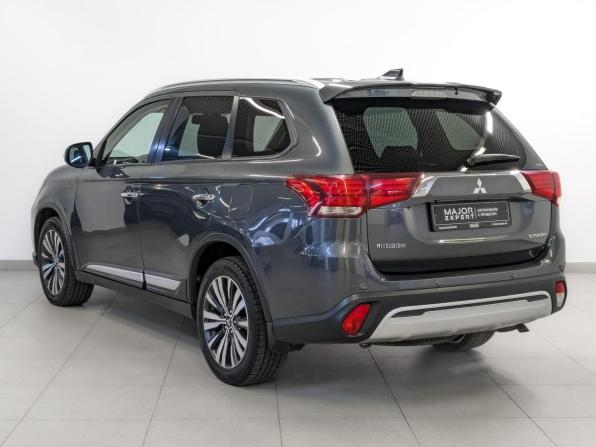 Mitsubishi Outlander III Рестайлинг 3 с пробегом 2019 года, цена 2 250 000 рублей, 151000 км, внедорожник, Автокод Объявления