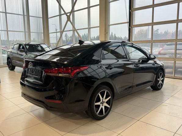Hyundai Solaris II с пробегом 2019 года, цена 1 215 000 рублей, 125949 км, седан, Автокод Объявления