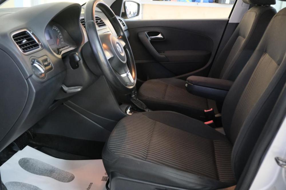 Volkswagen Polo V Омск  - изображение 8