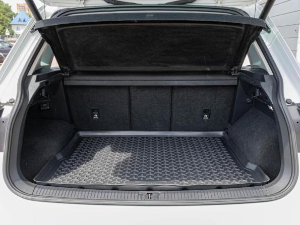 Volkswagen Tiguan II с пробегом 2017 года, цена 2 315 000 рублей, 186299 км, внедорожник, Автокод Объявления